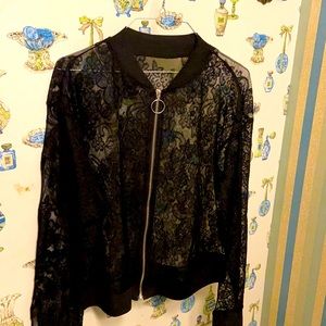 Blusa Nueva de encaje